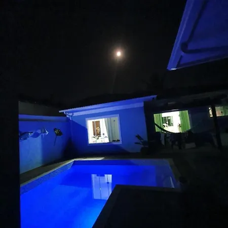 Casa De Praia No Pero Cabo Frio Com Piscina E Hidromassagem Exterior photo