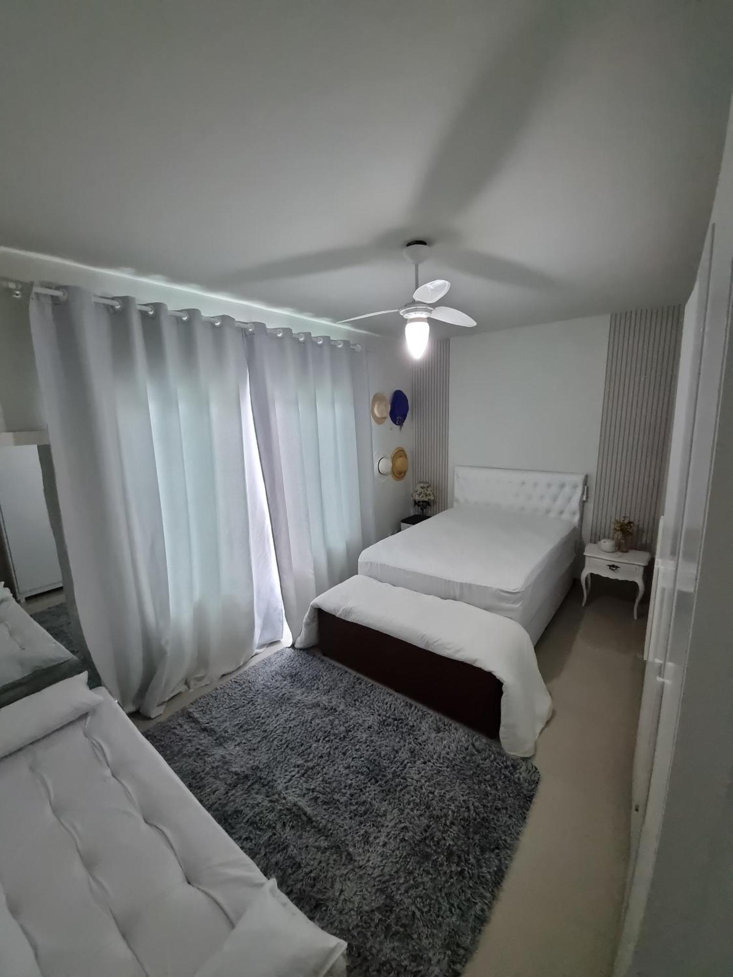 Casa De No Pero Com Piscina E Hidromassagem Cabo Frio