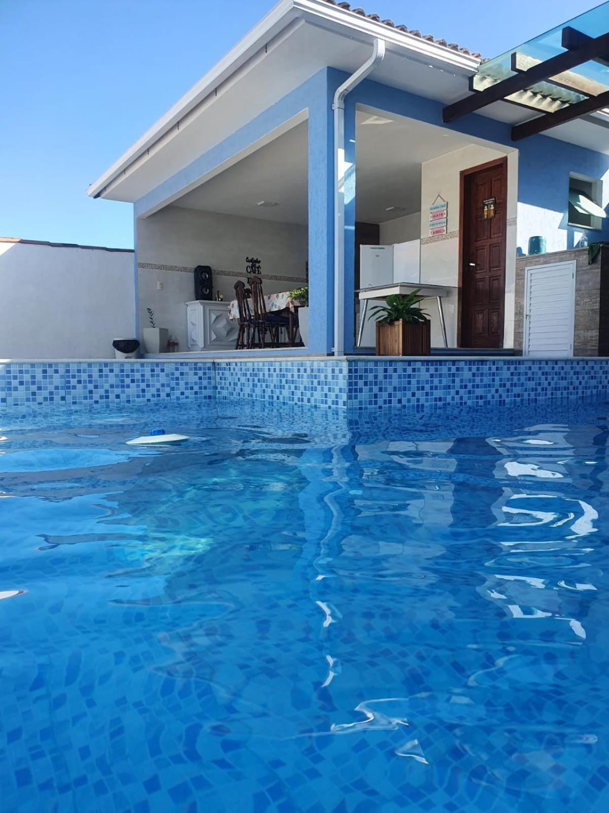 Casa De No Pero Com Piscina E Hidromassagem